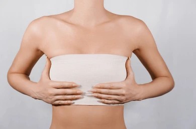How Painful Is Breast Reduction Surgery? Recovery, Scars & Side Effects Explained